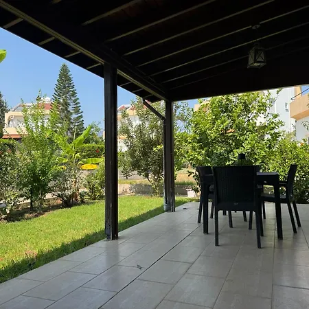 3 Bedroom In Kyrenia, 2 Minutes Away From The Beach! Vila